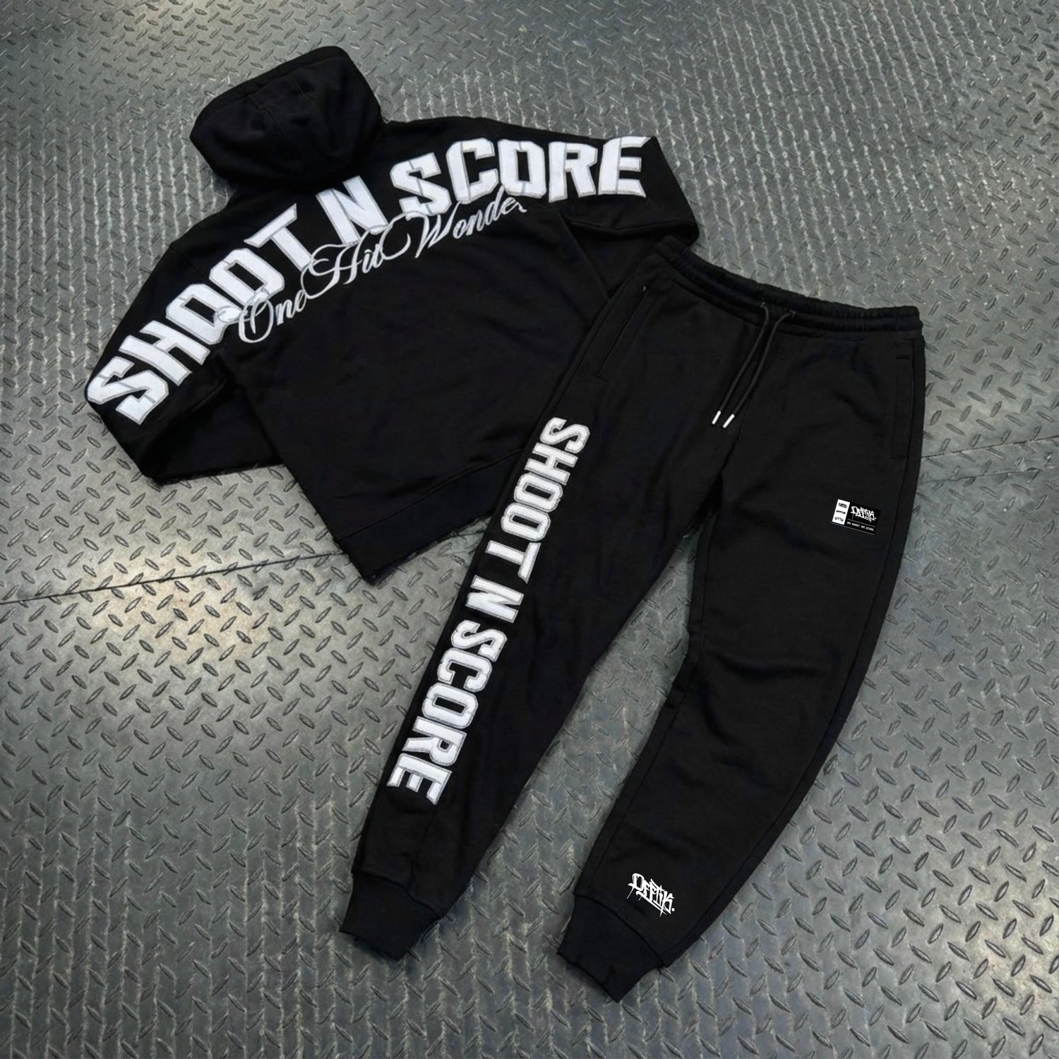 SNS Trackies Black/White