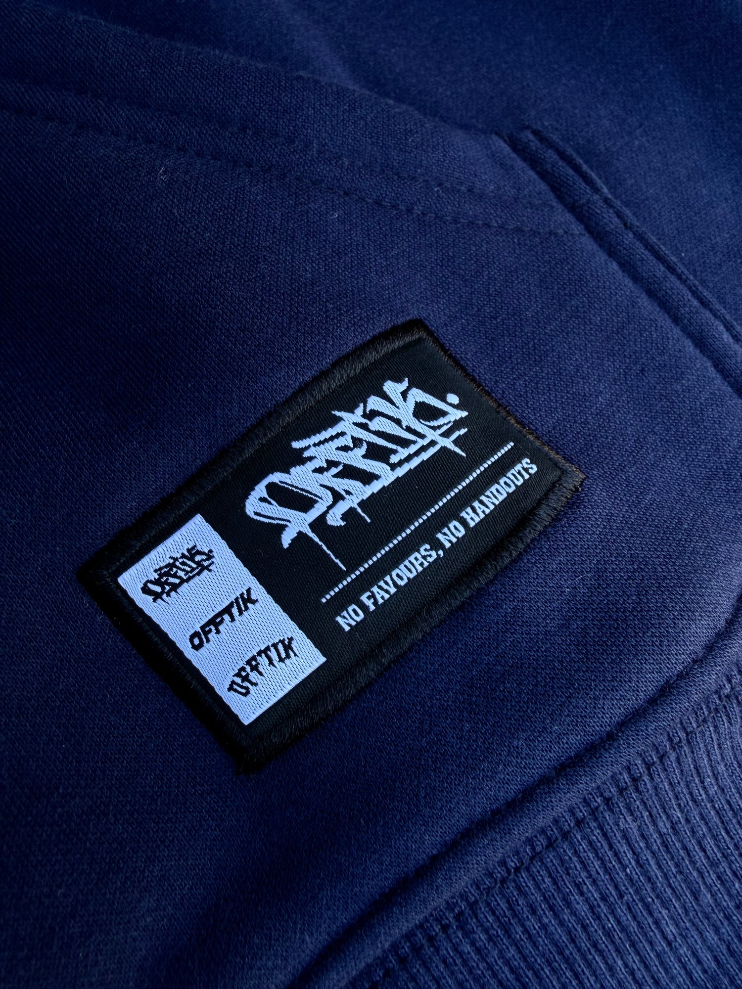 Playmaker Crewneck Navy/White