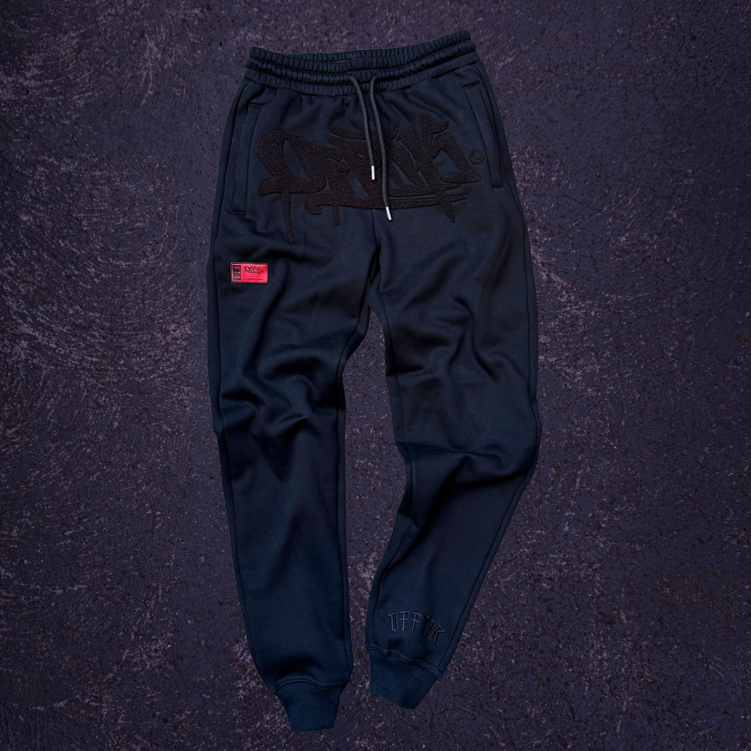 Signature Trackies Black/Black