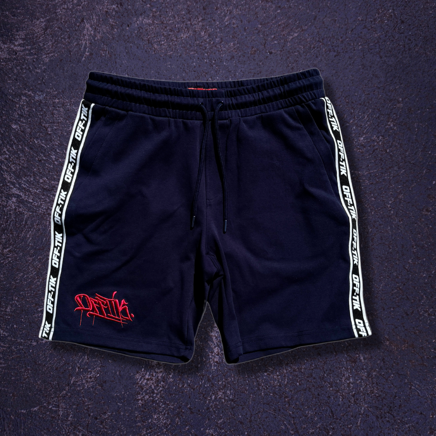 Signature Shorts - Navy/Red