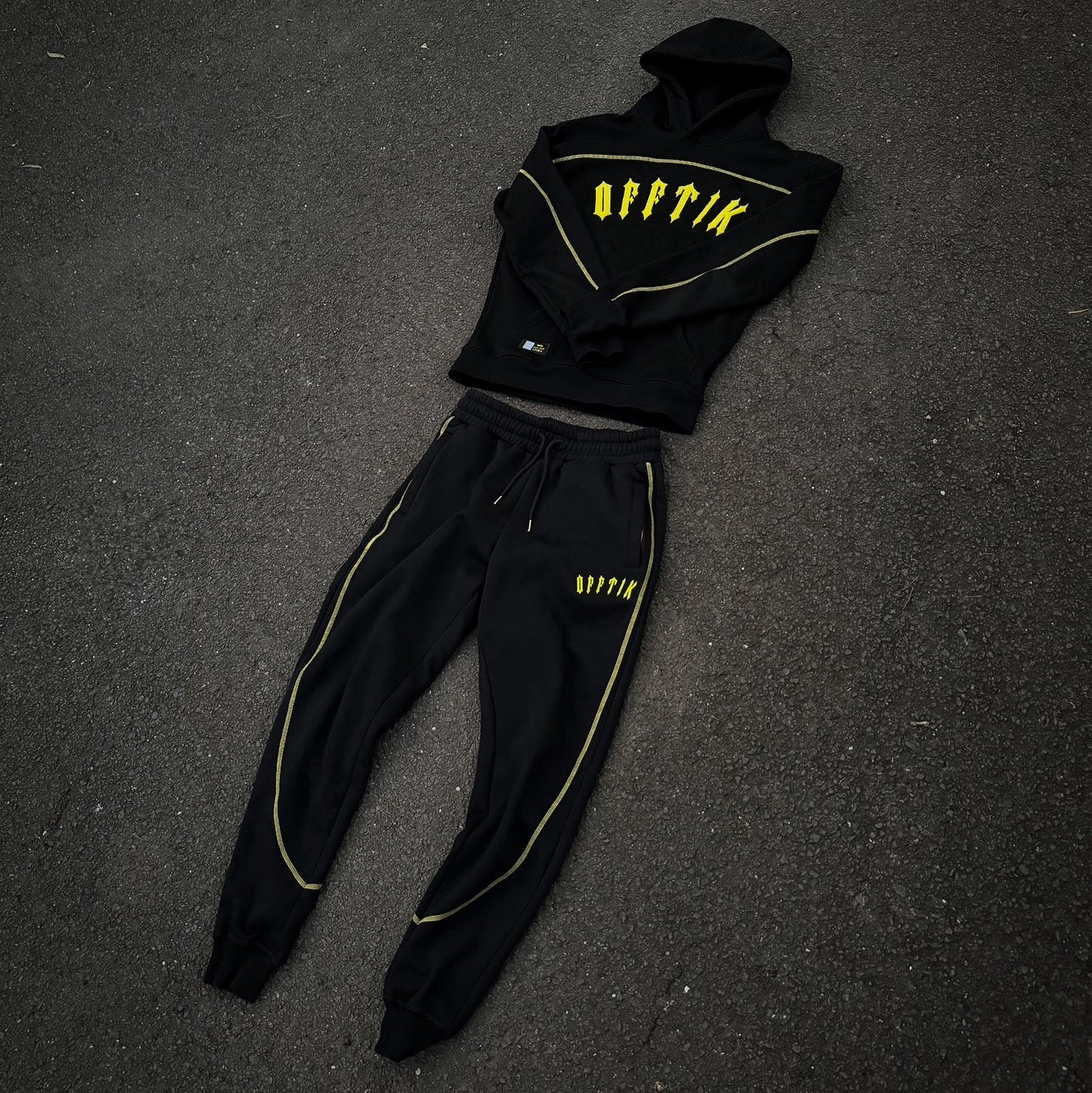 Iron Gate Hoodie Black/Yellow