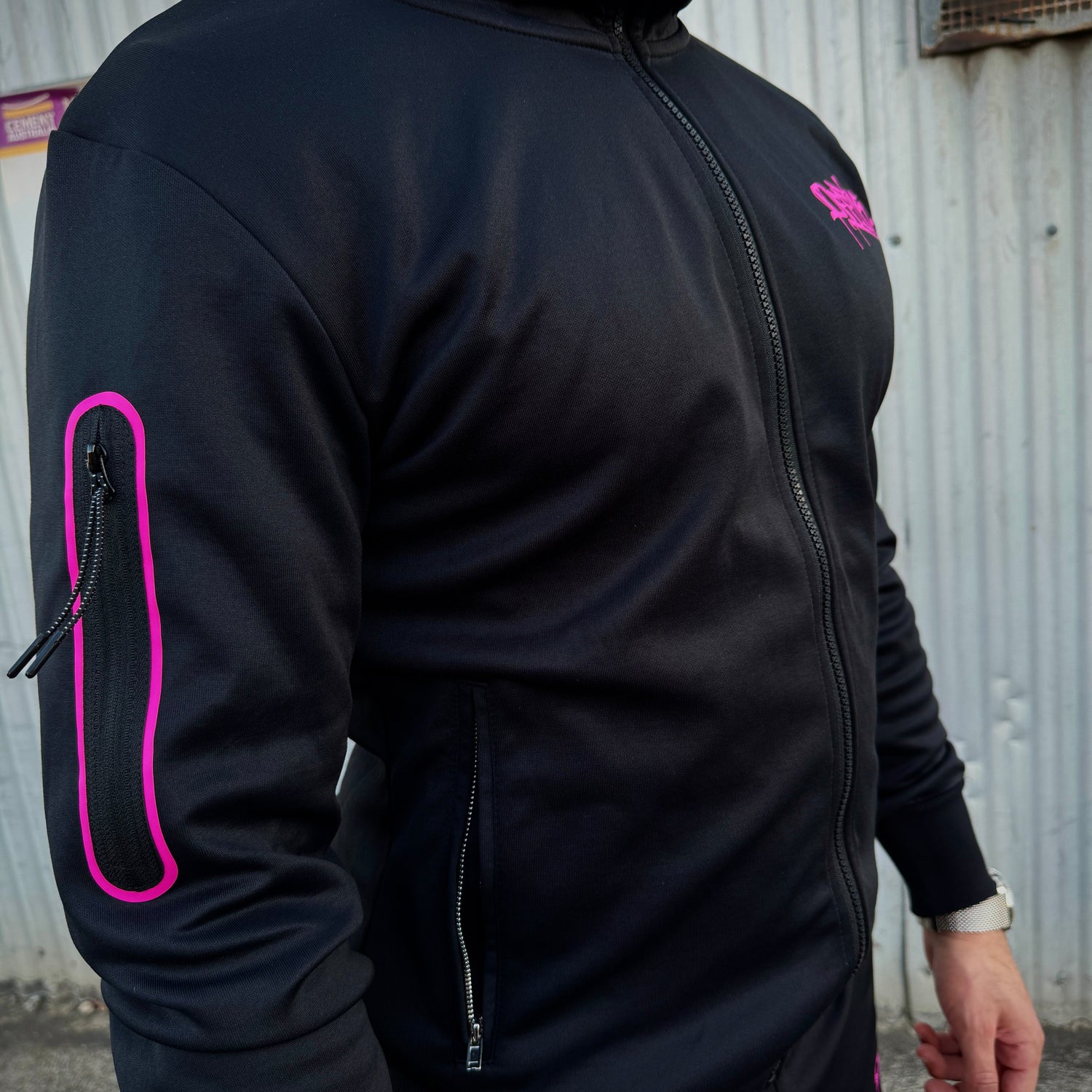 Vapor Tek Zip Up - Black/Pink
