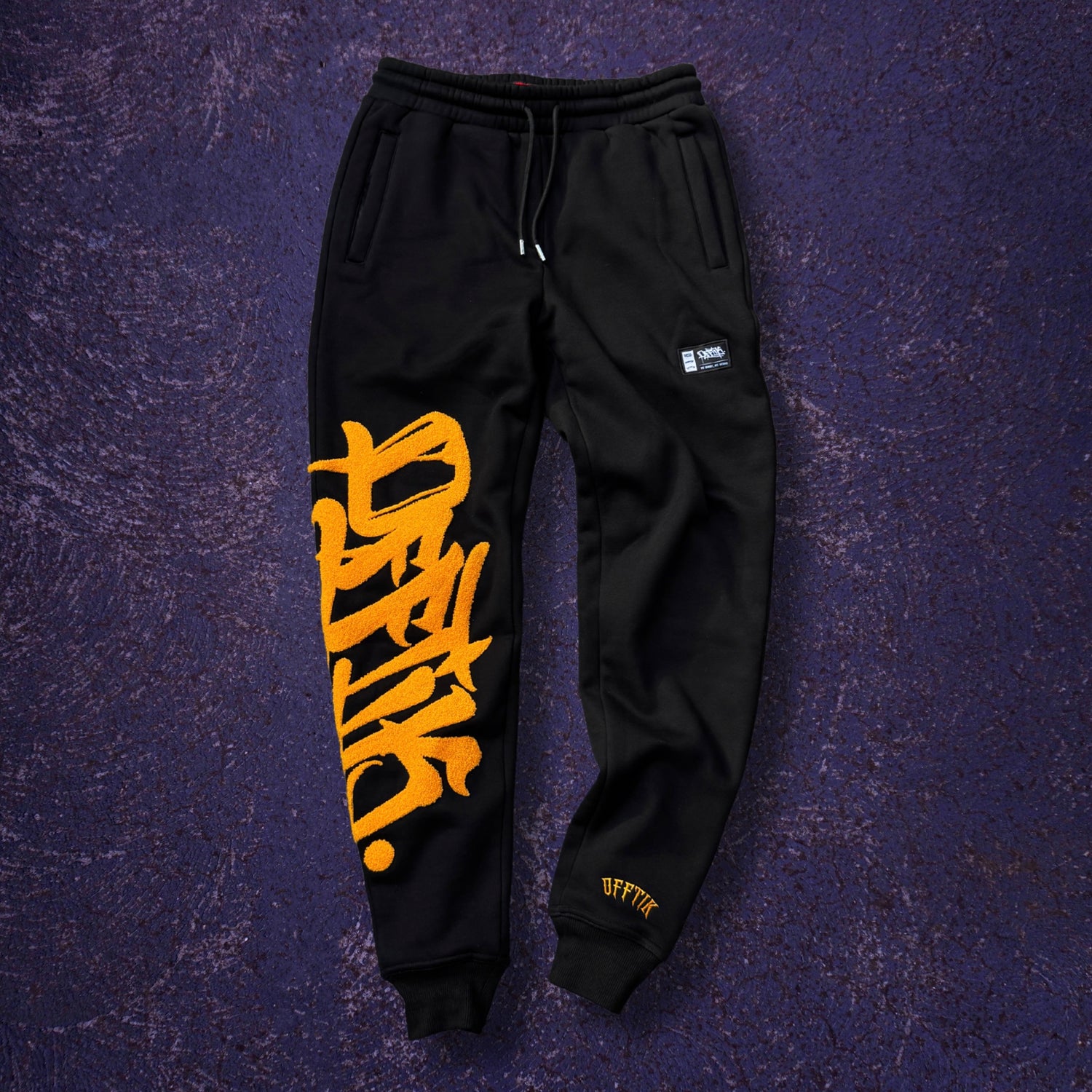 Signature Trackies Blk/Orange
