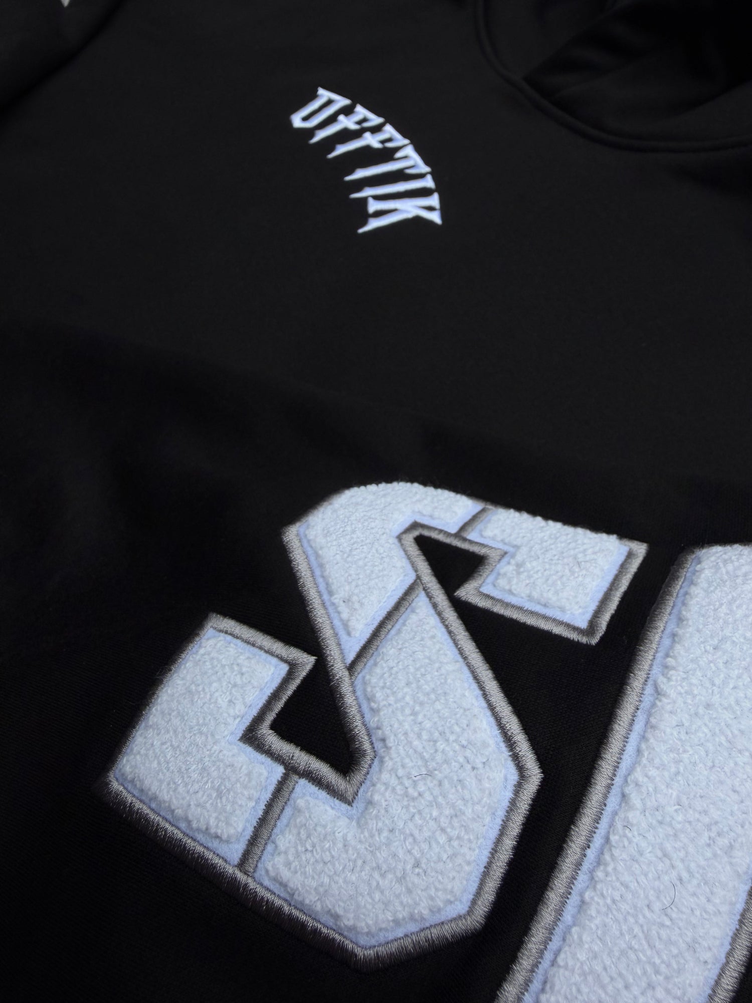 SNS Trackies Black/White