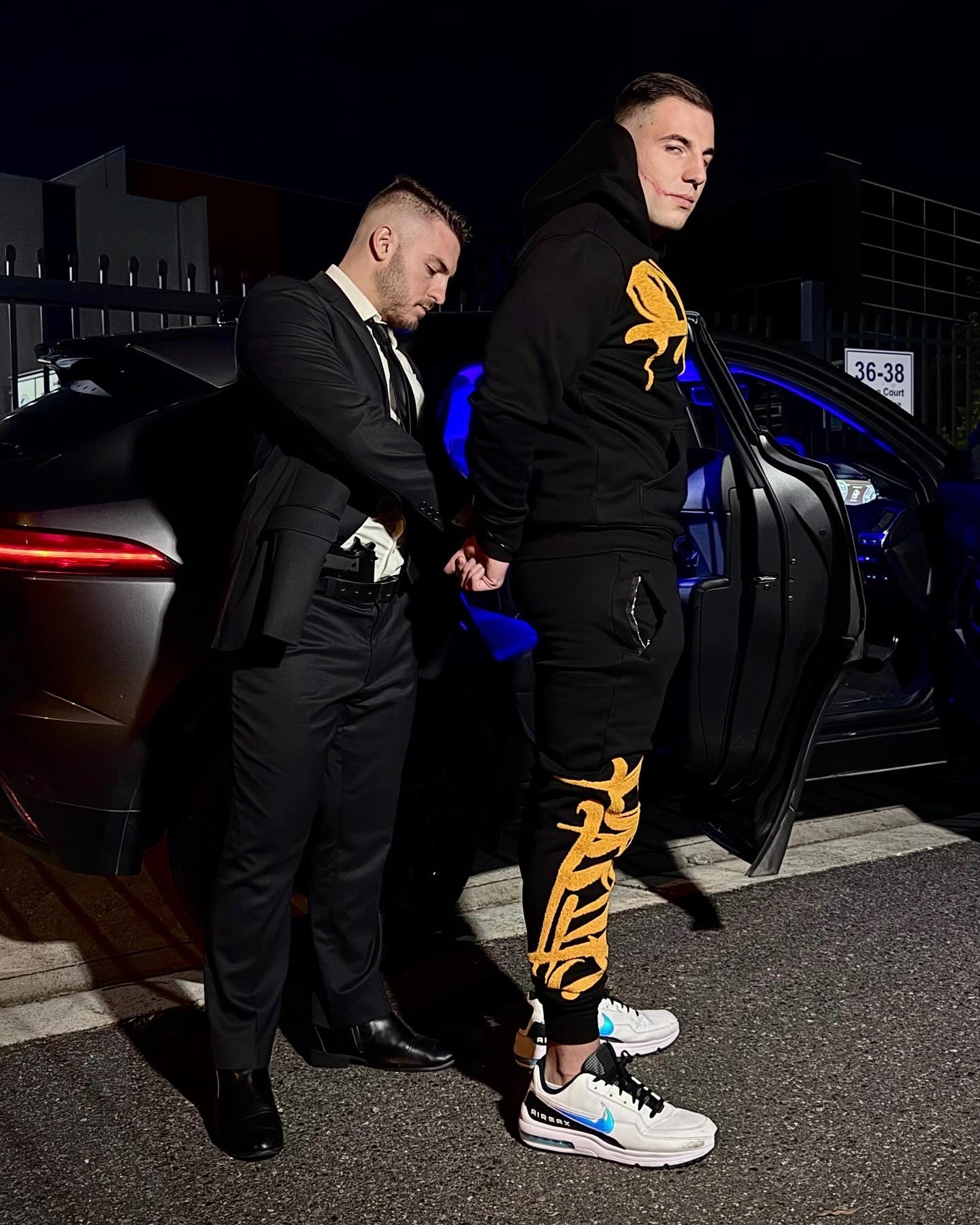 Signature Trackies Blk/Org