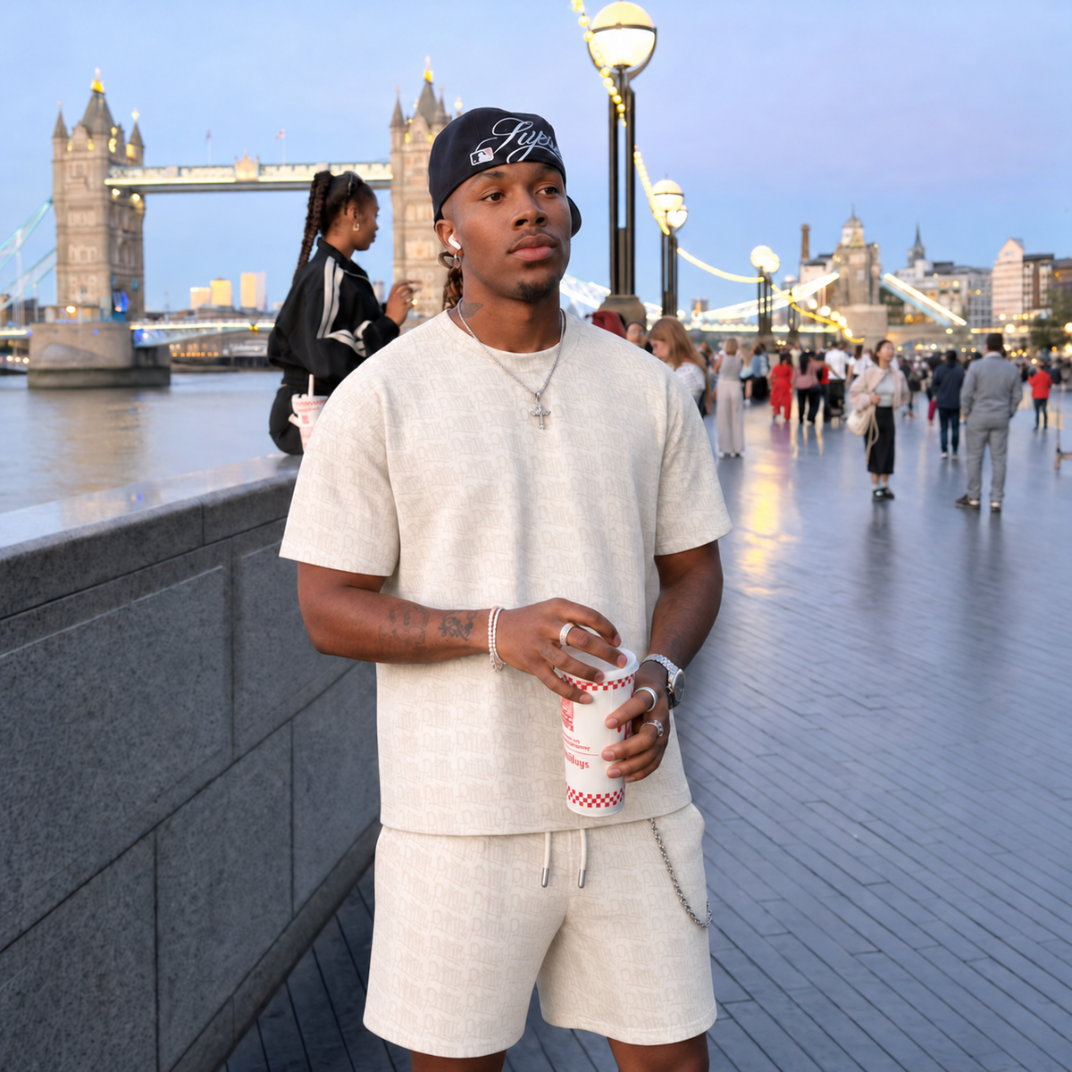 Monogram Shorts Off-White, image 2