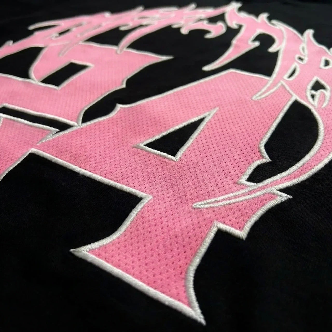 Viper Script Oversized Shorts Black/Pink