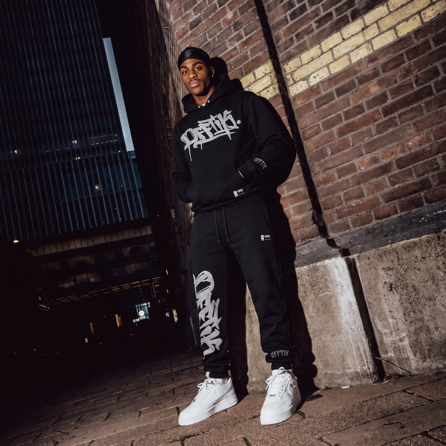 Signature Trackies Black/Grey
