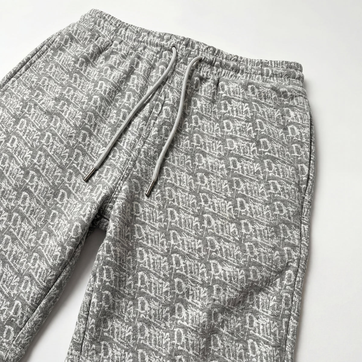 Monogram Shorts Grey, image 3