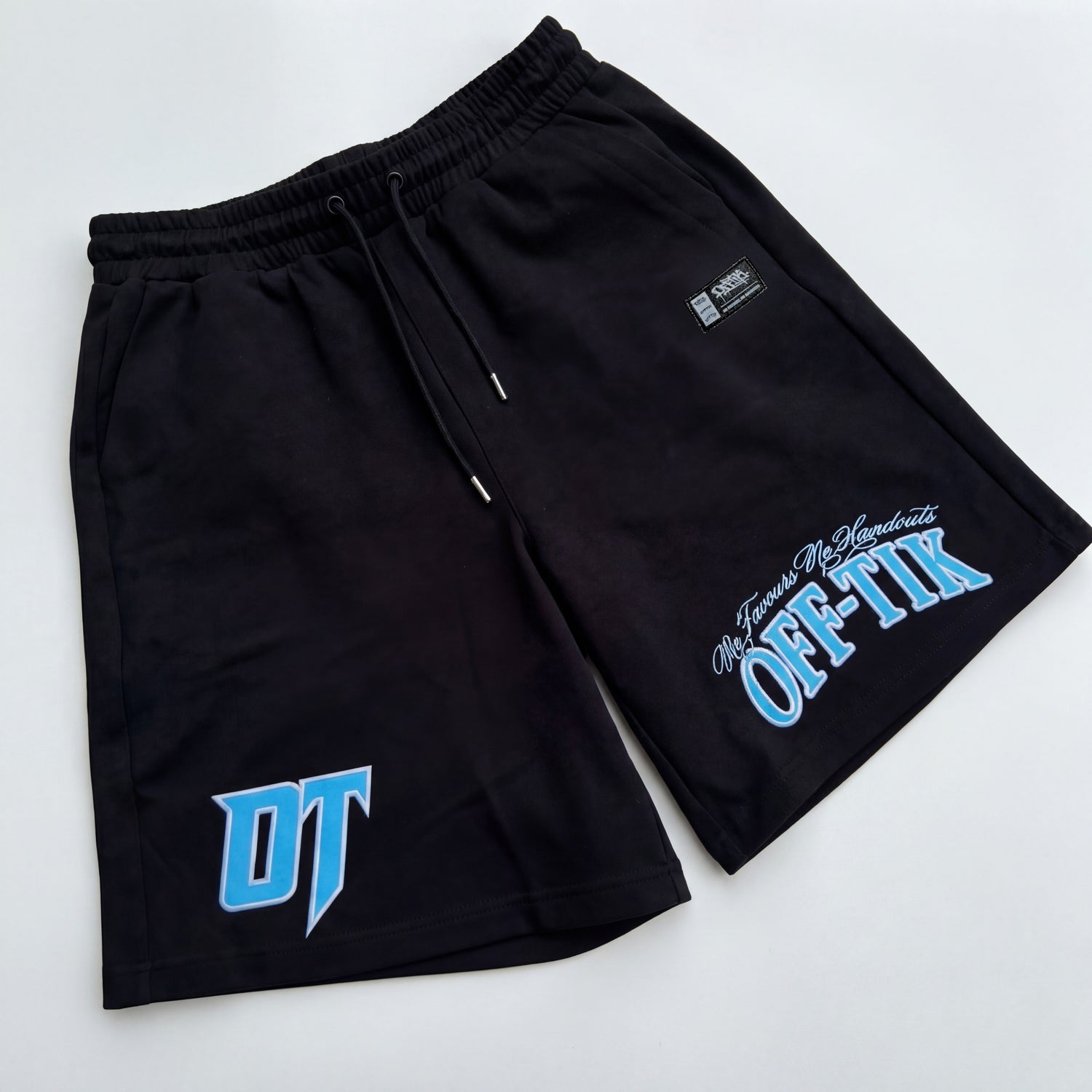 Oversized Shorts Black/Aqua