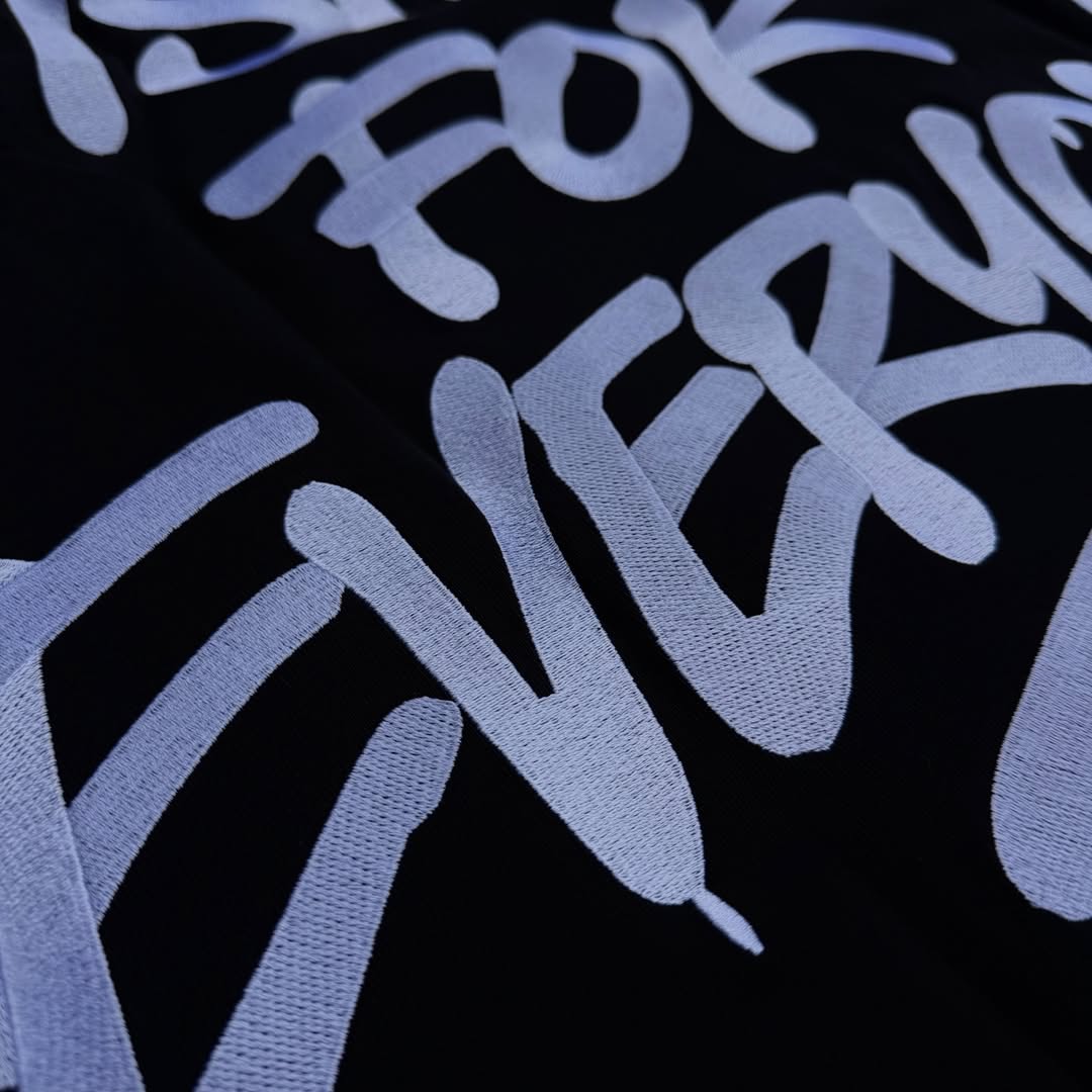 Oversized Script Tee Black/White