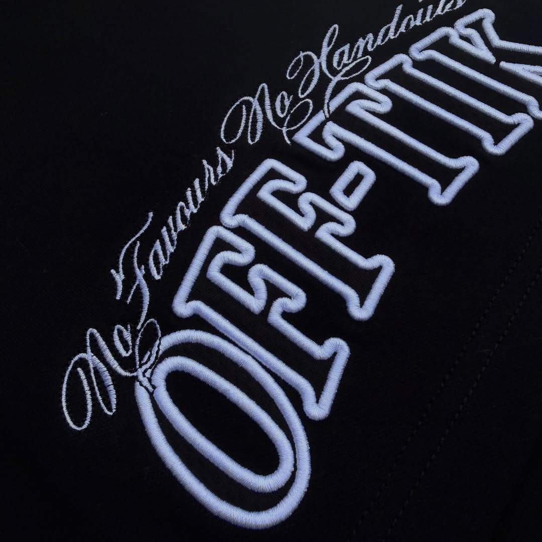 Oversized Script Tee Black/White