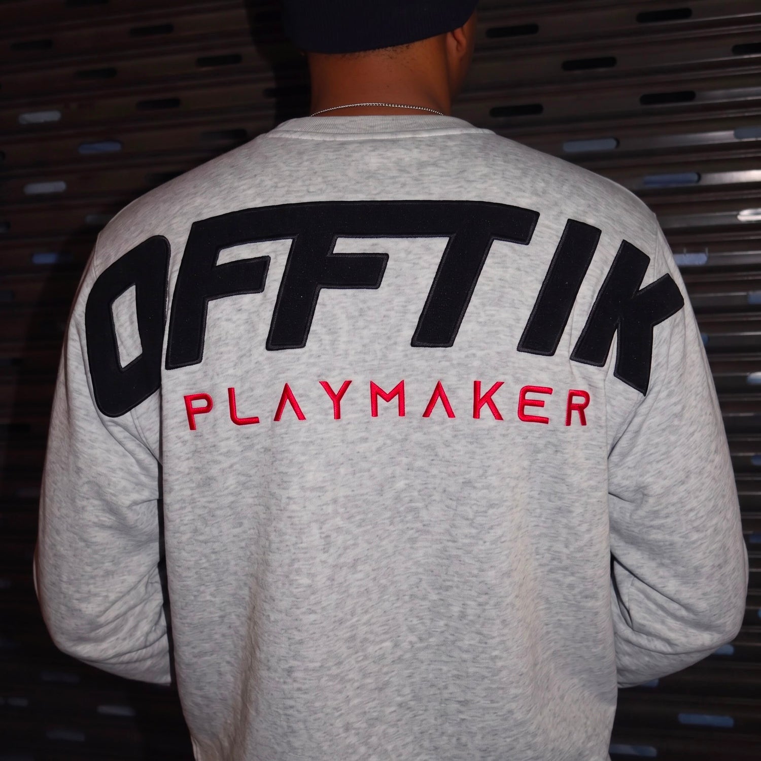 Playmaker Crewneck Light Grey/Black