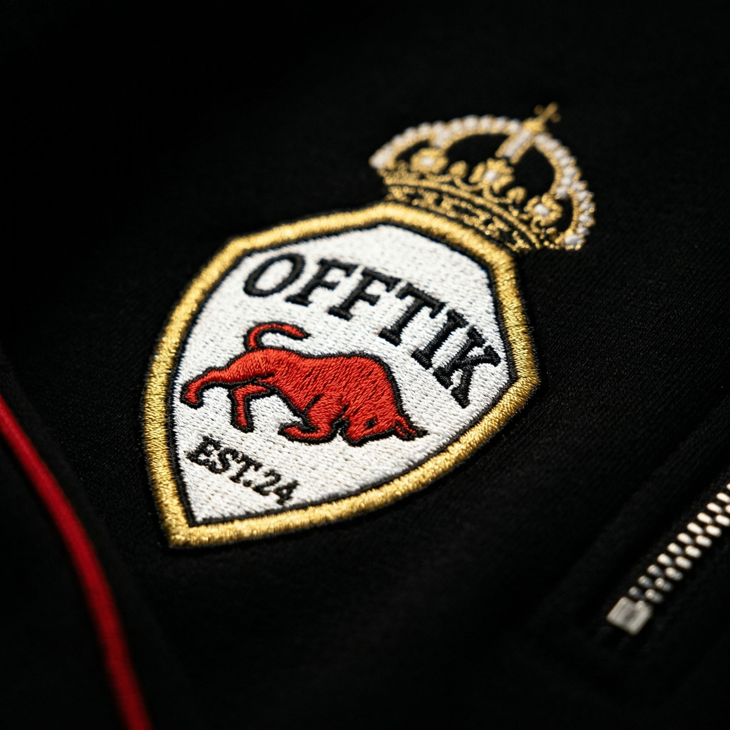 Frontman Quarter Zip Black/Red
